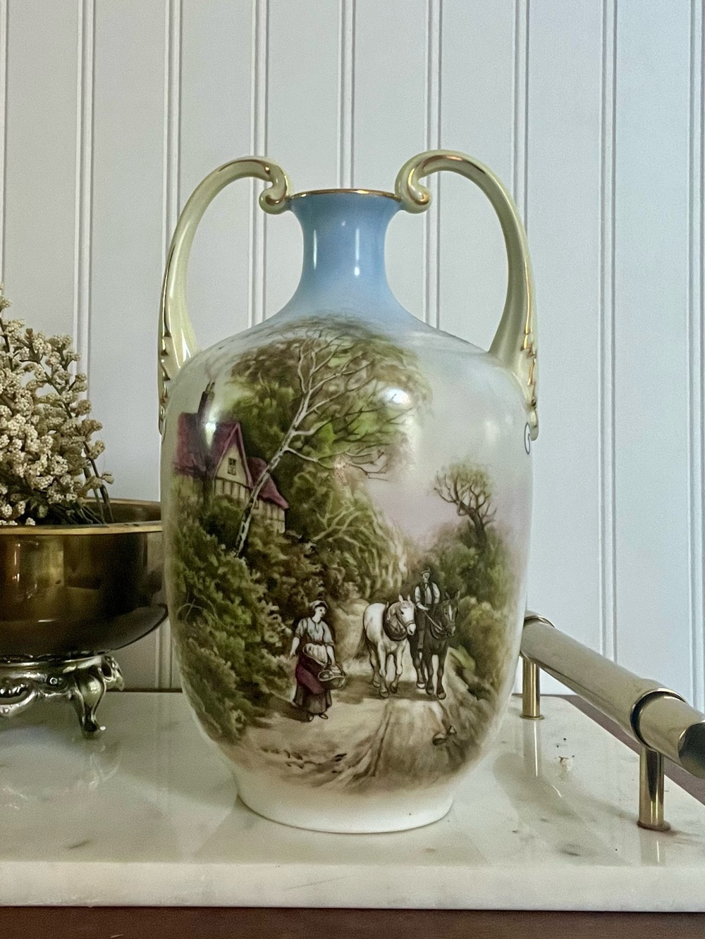 Antique Imperial Crown Vienna or Leonard Vienna Austria Porcelain Urn
